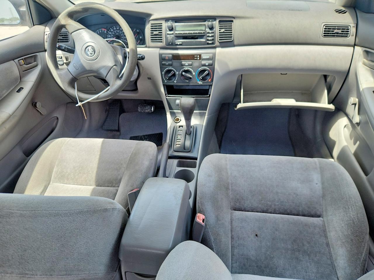2004 TOYOTA COROLLA