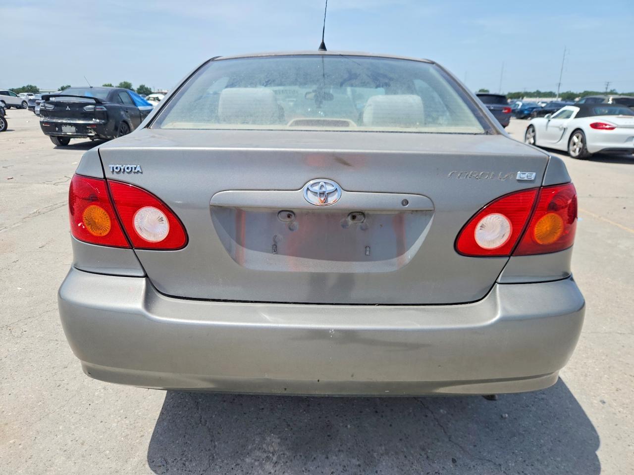 2004 TOYOTA COROLLA