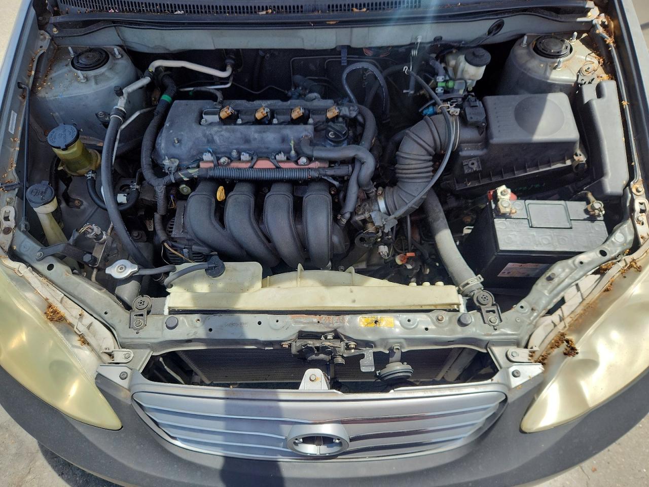 2004 TOYOTA COROLLA