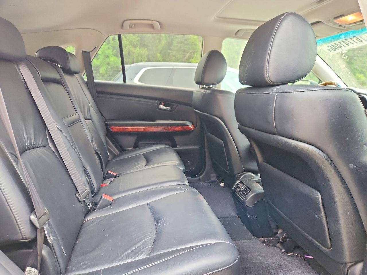 2004 LEXUS RX330