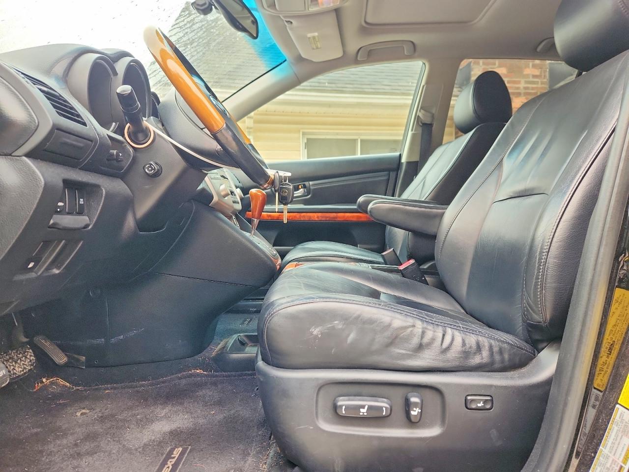 2004 LEXUS RX330