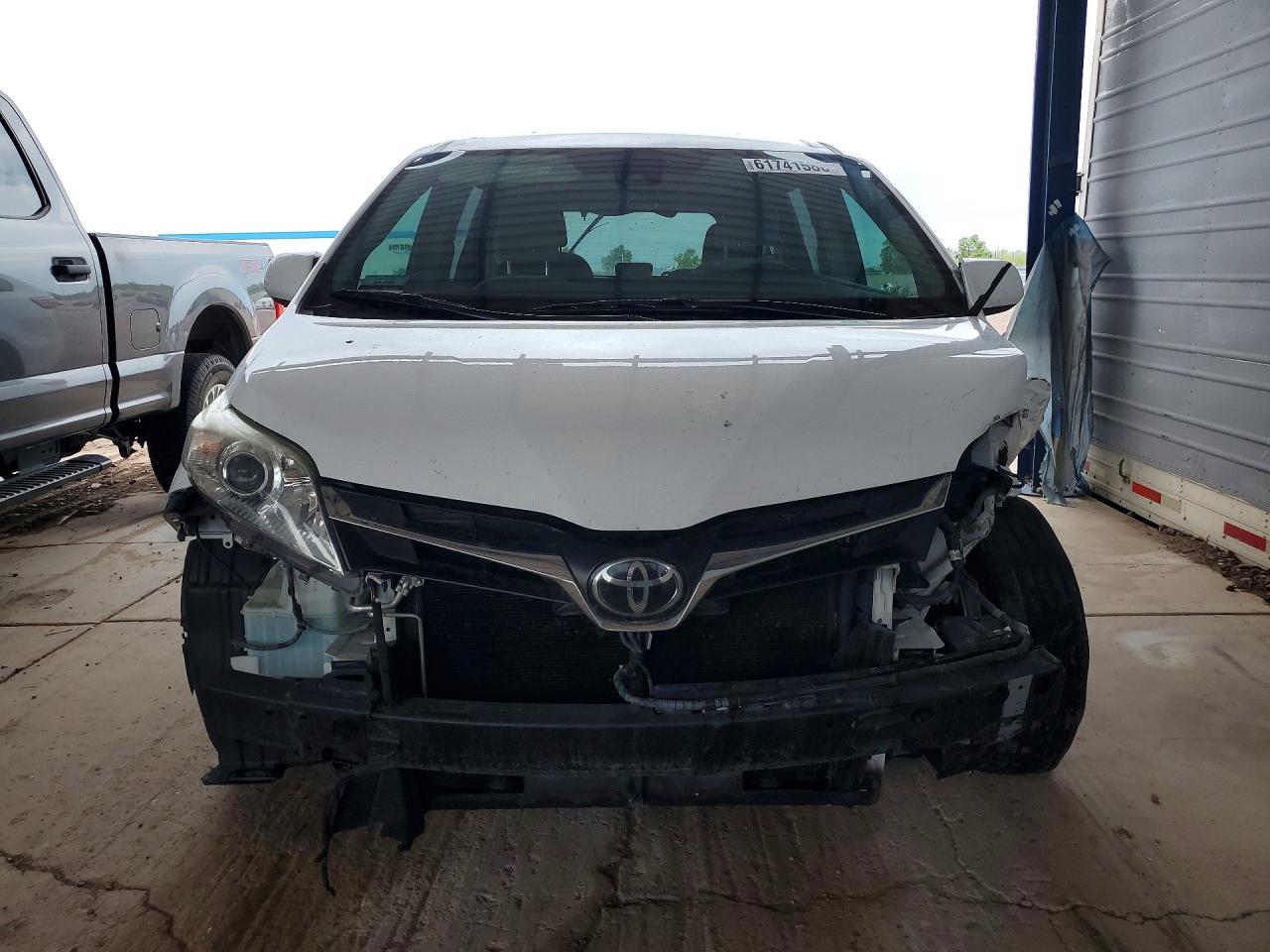 2018 TOYOTA SIENNA