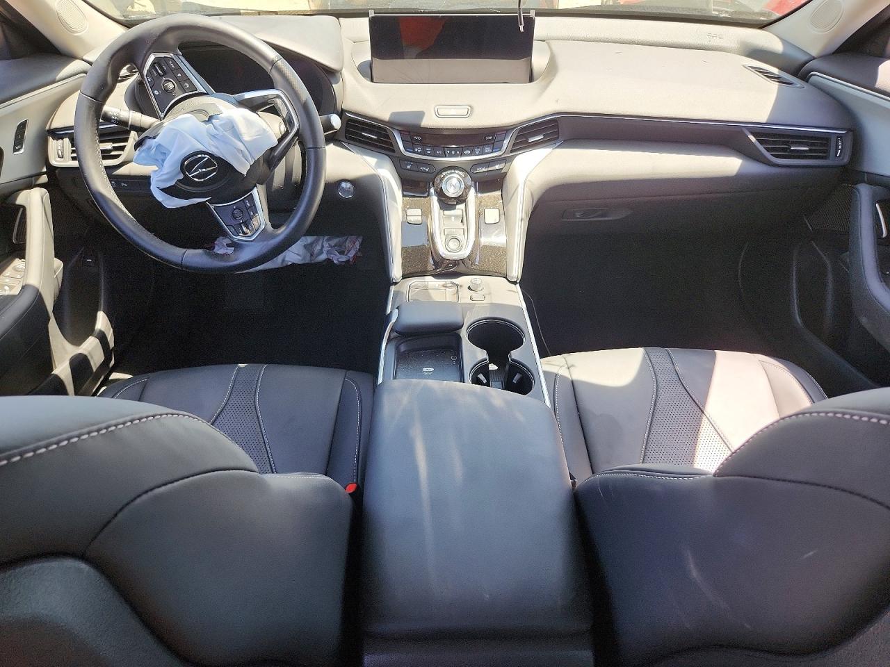2025 ACURA TLX