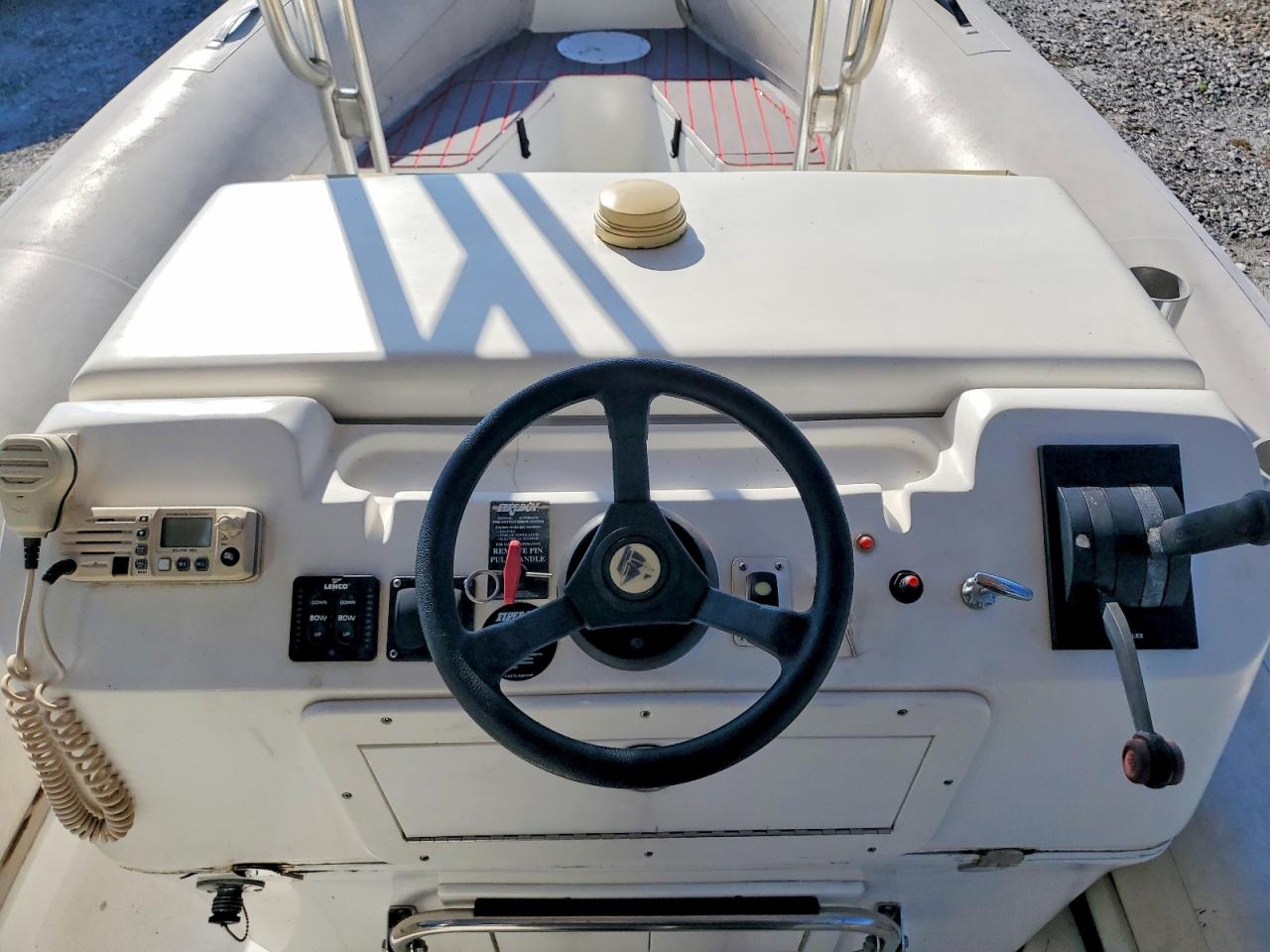 2010 NAUTICA Boat