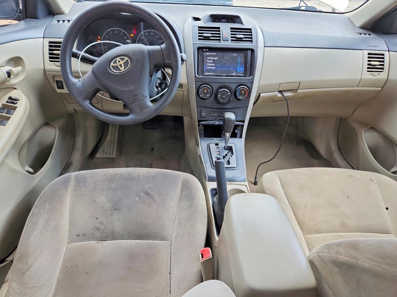 2013 TOYOTA COROLLA
