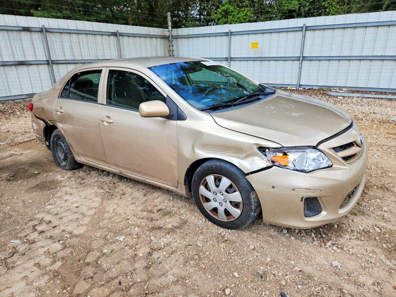 2013 TOYOTA COROLLA