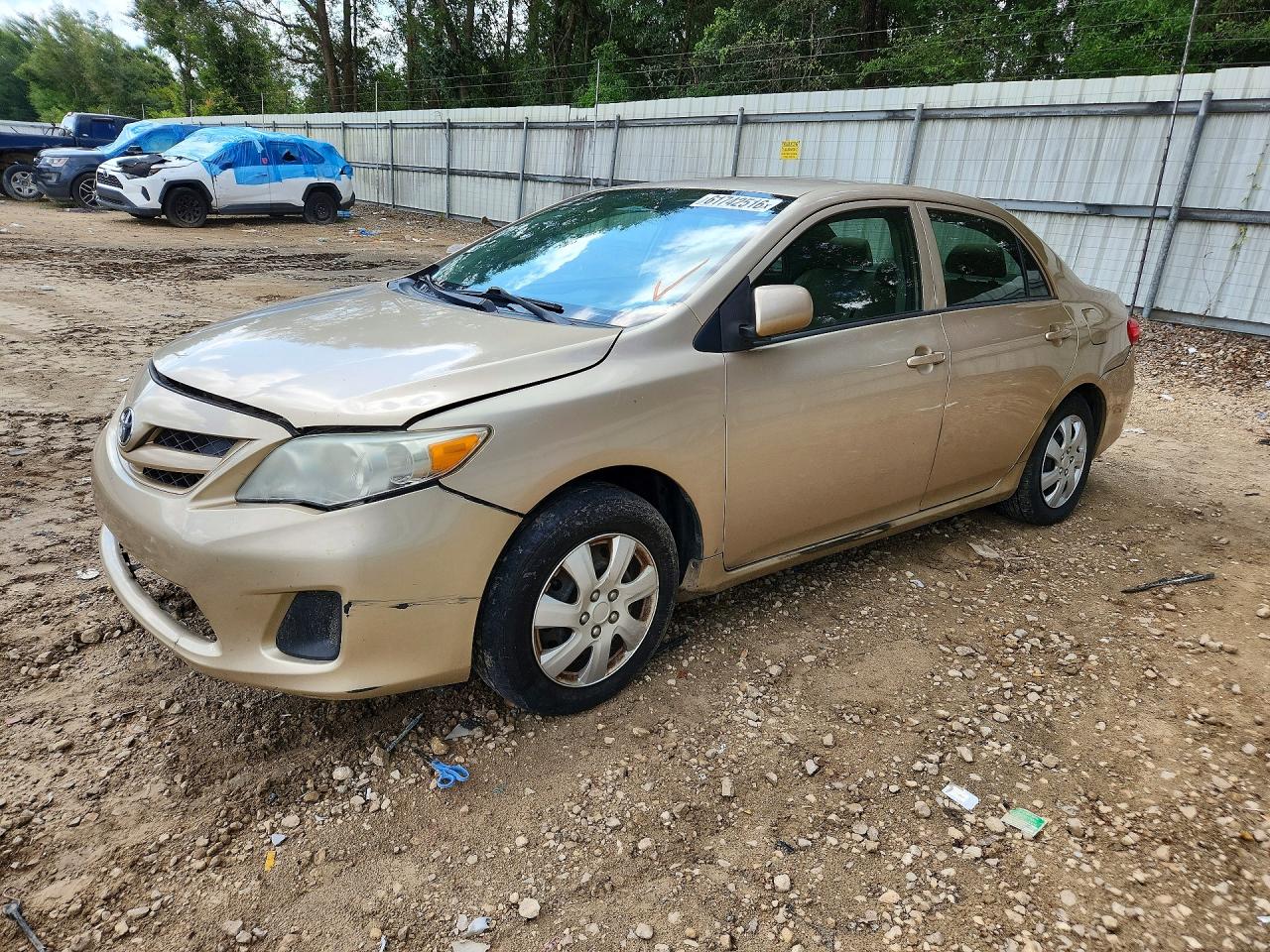2013 TOYOTA COROLLA