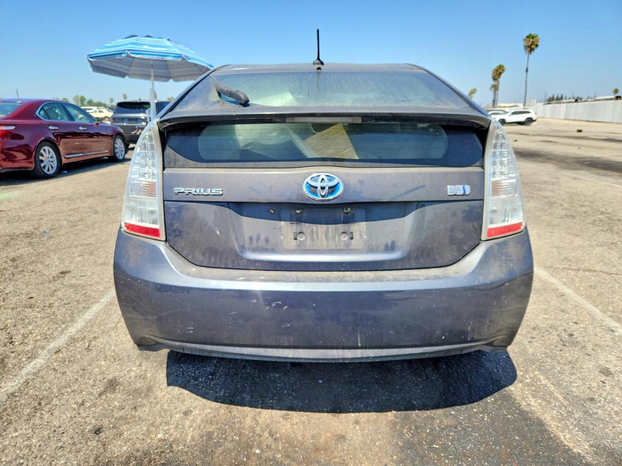 2011 TOYOTA PRIUS