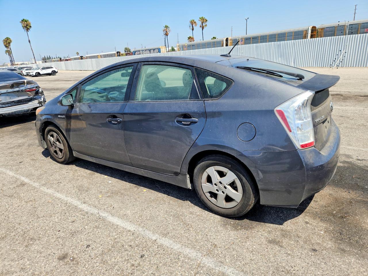 2011 TOYOTA PRIUS