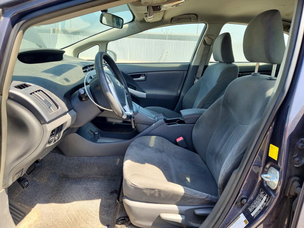 2011 TOYOTA PRIUS
