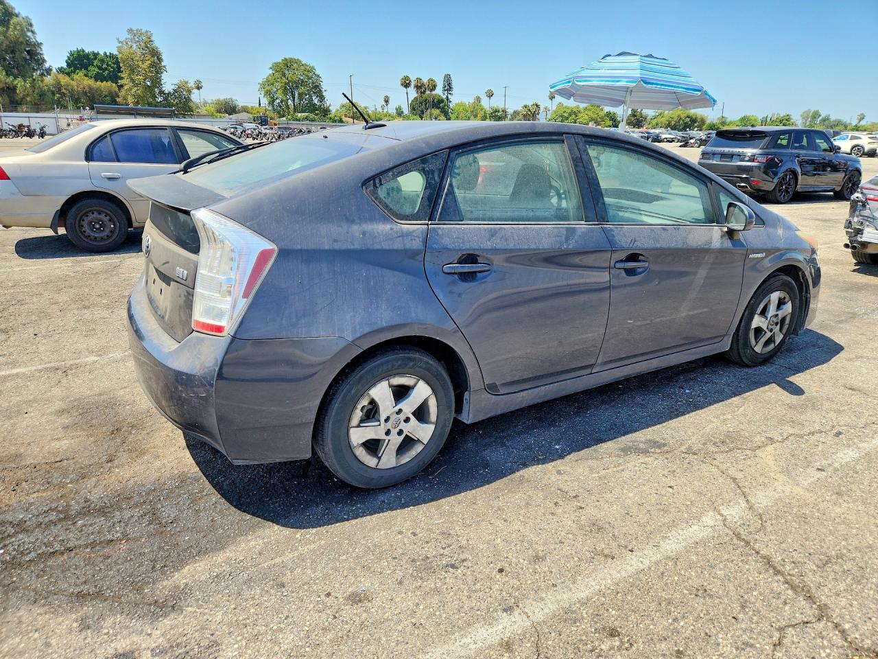 2011 TOYOTA PRIUS