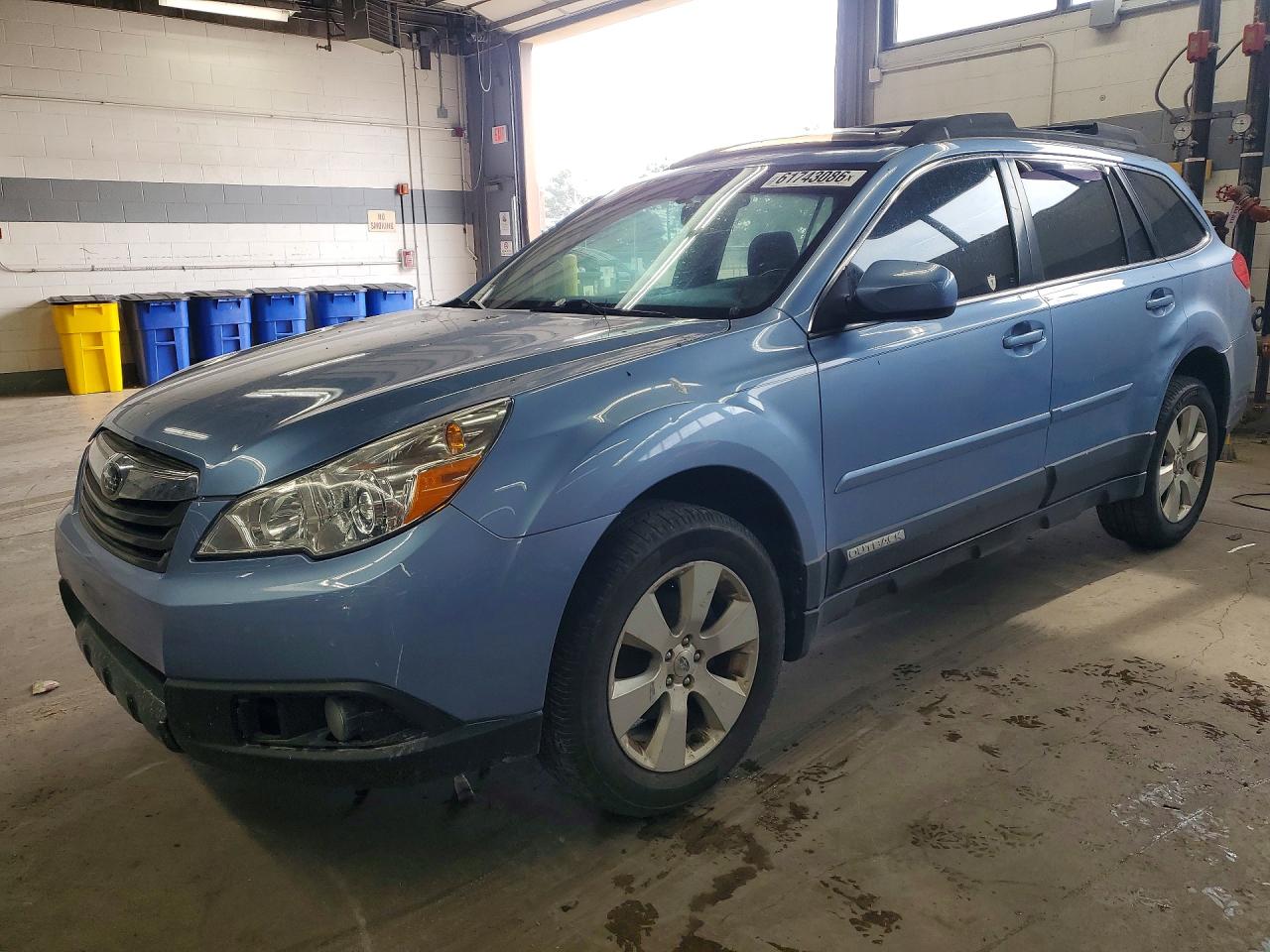 2012 SUBARU OUTBACK
