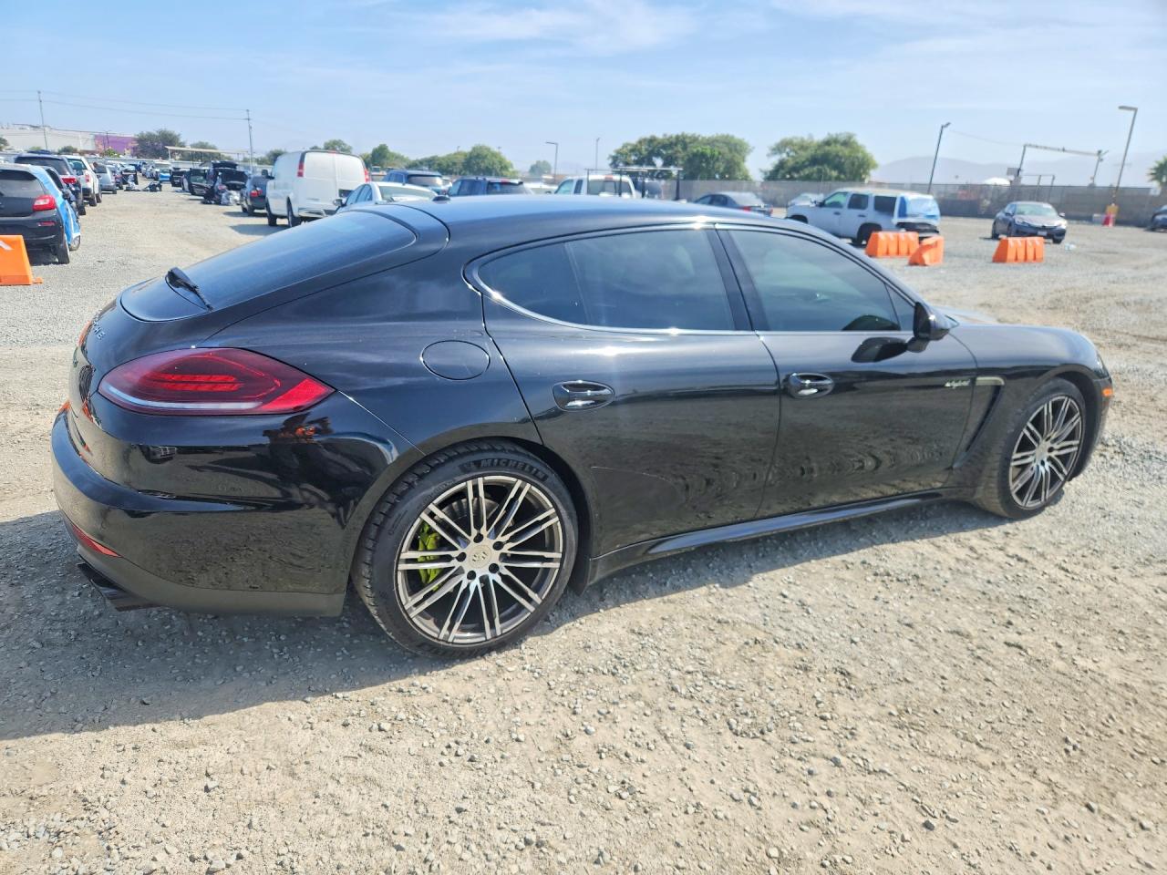 2015 PORSCHE PANAMERA