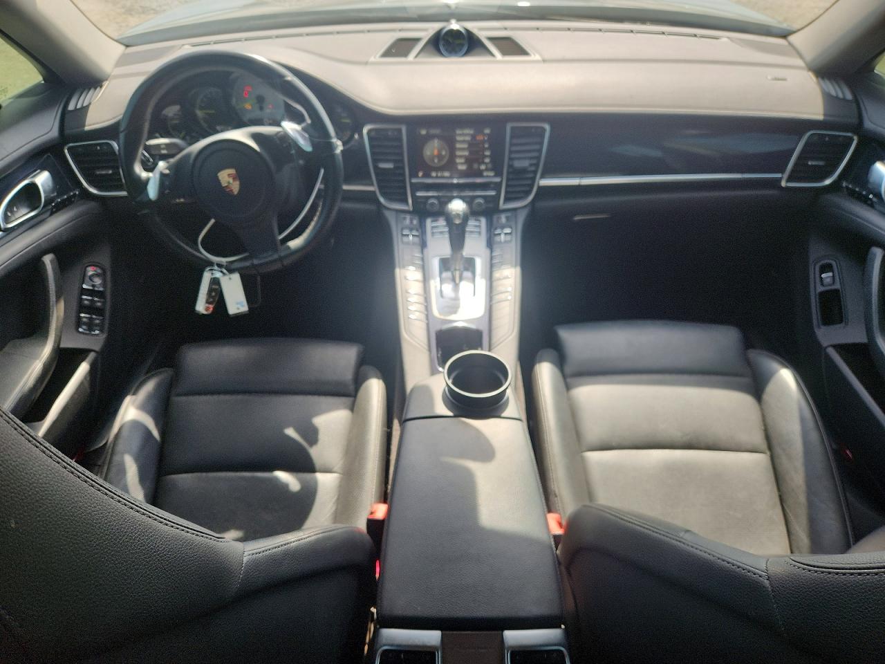 2015 PORSCHE PANAMERA