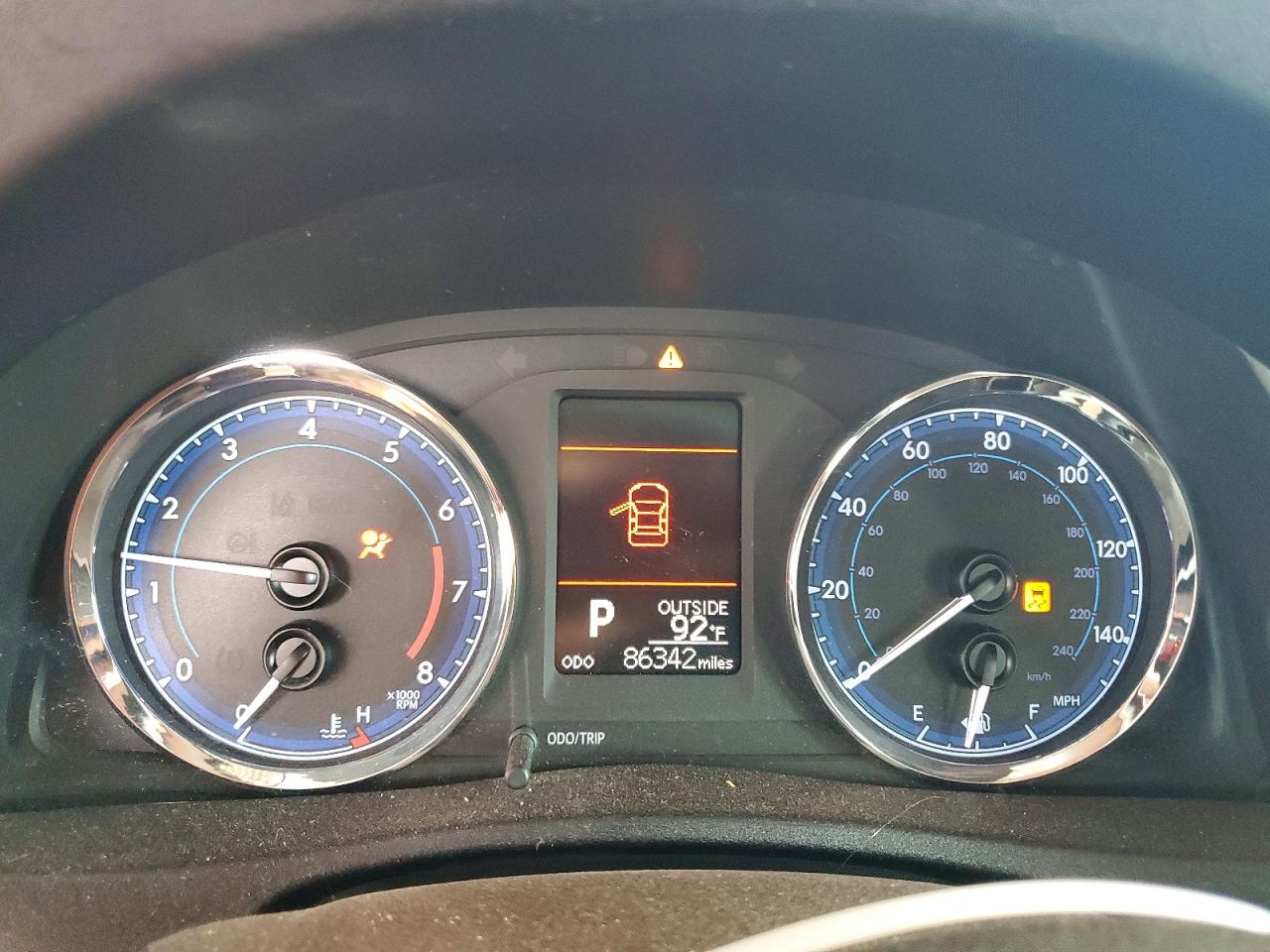 2018 TOYOTA COROLLA