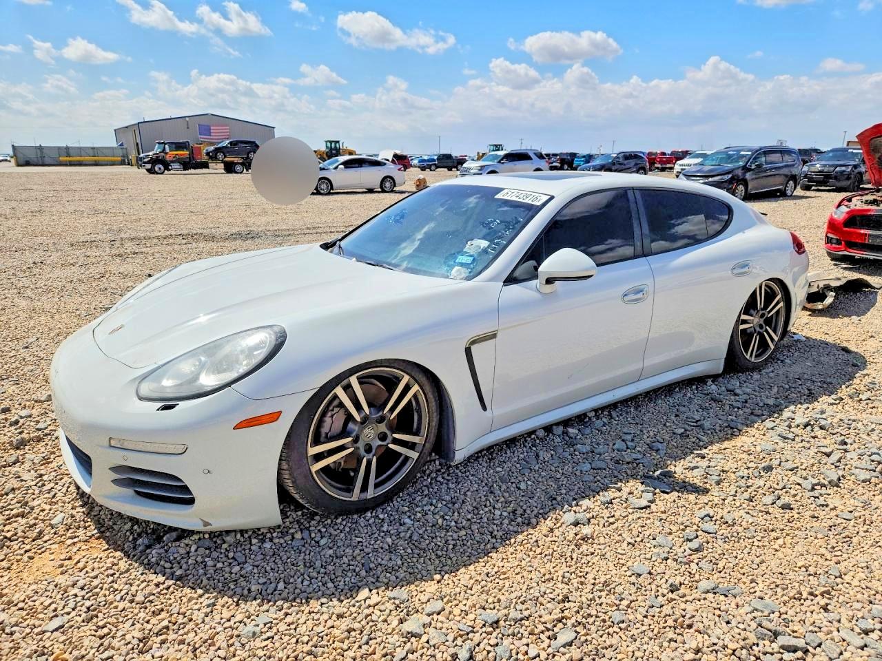 2014 PORSCHE PANAMERA