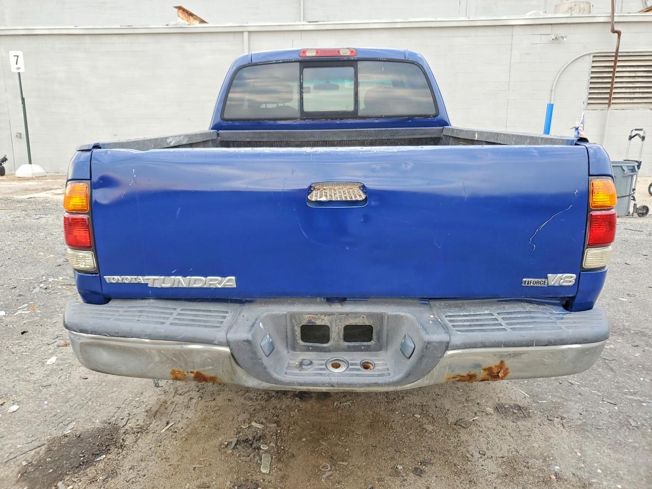2002 TOYOTA TUNDRA