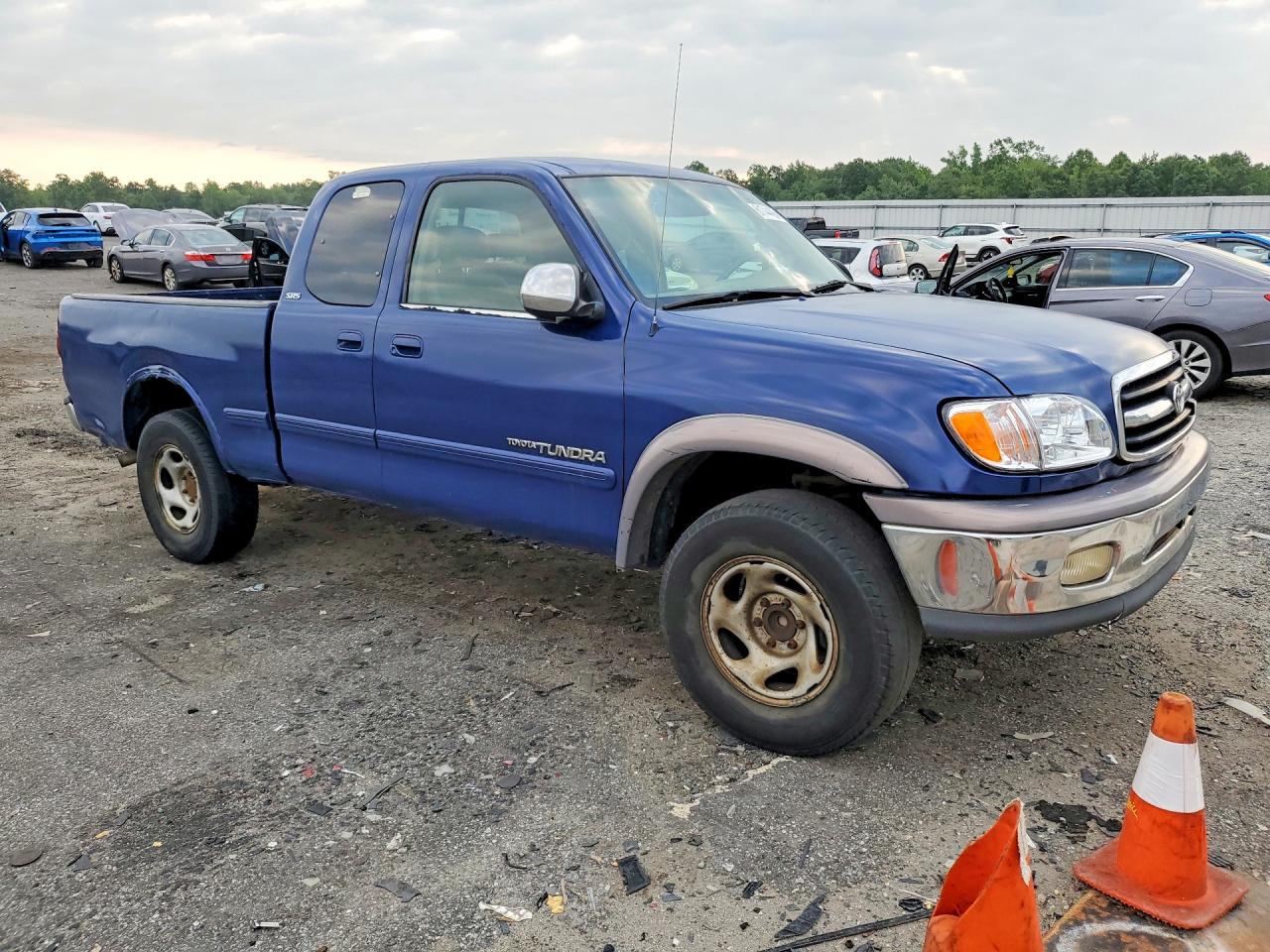 2002 TOYOTA TUNDRA