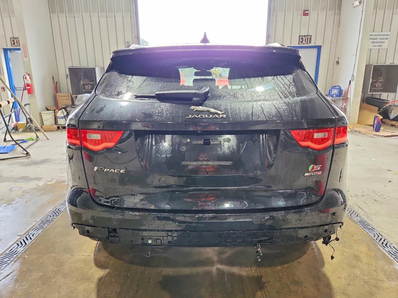 2018 JAGUAR F-PACE