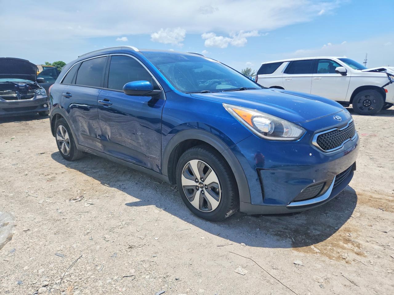 2017 KIA NIRO
