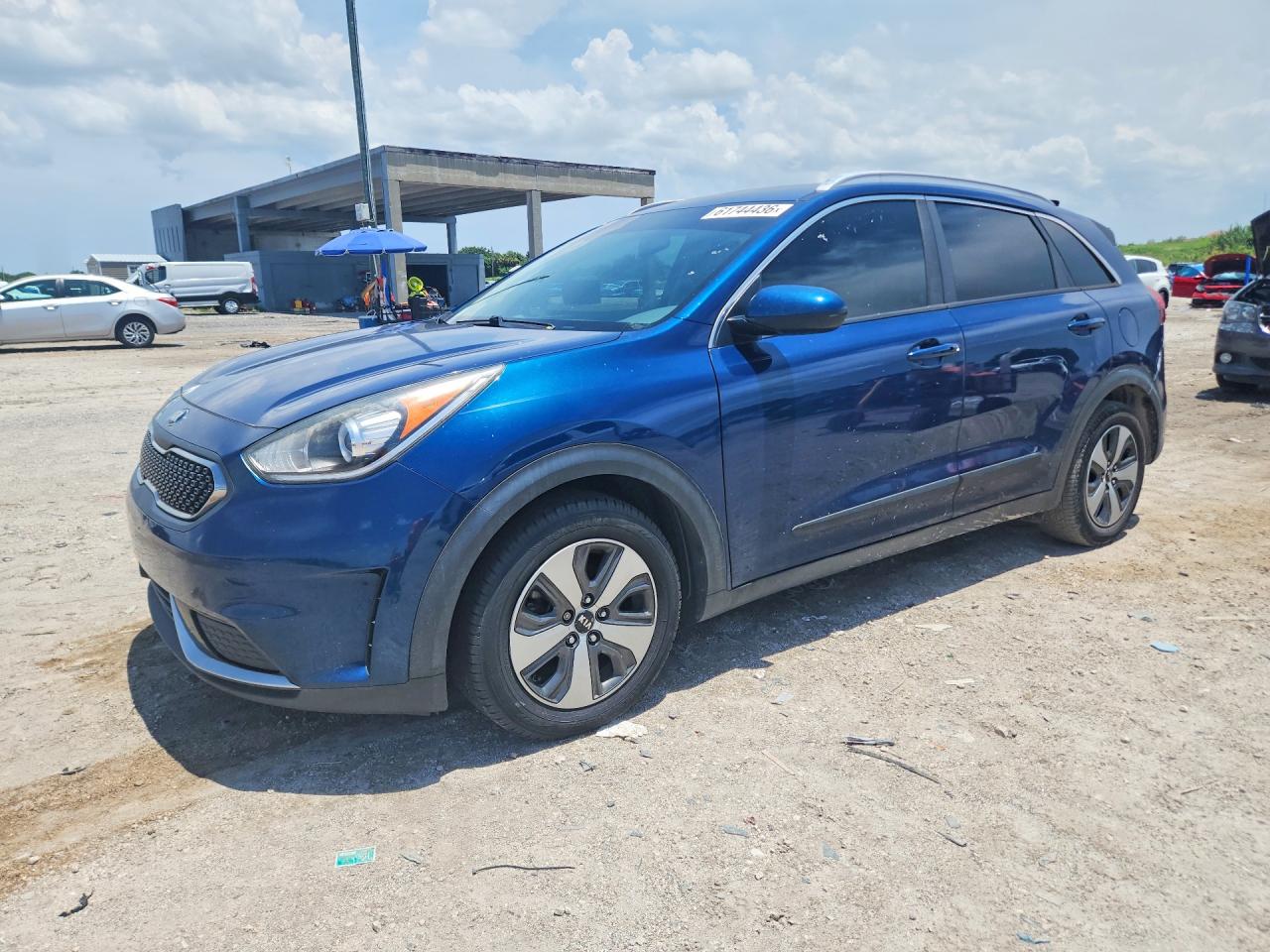2017 KIA NIRO