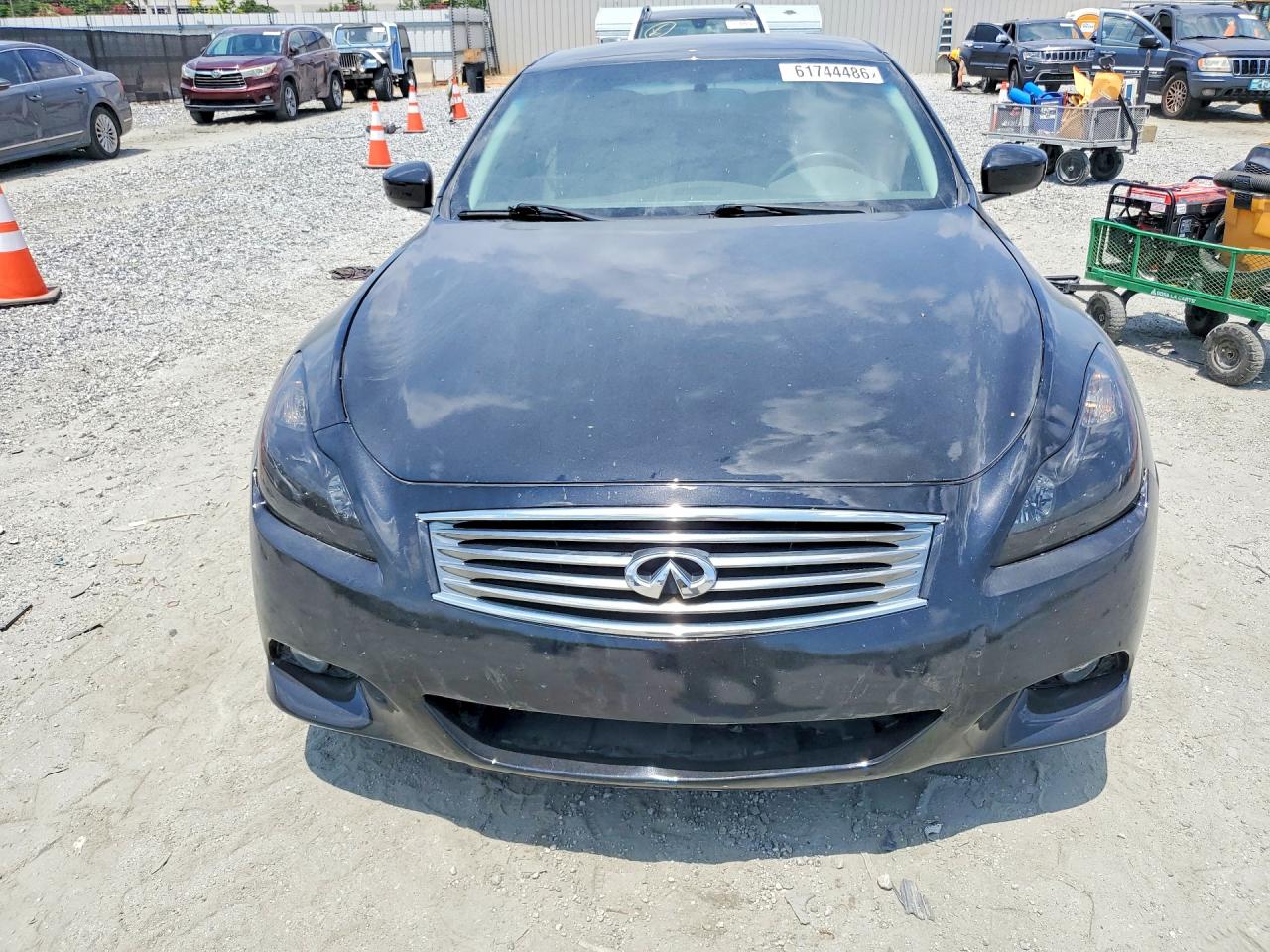 2015 INFINITI Q60 CONVER