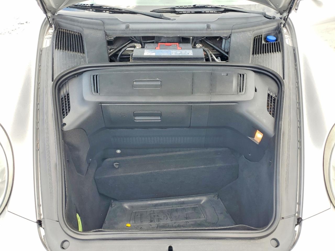 2005 PORSCHE 911