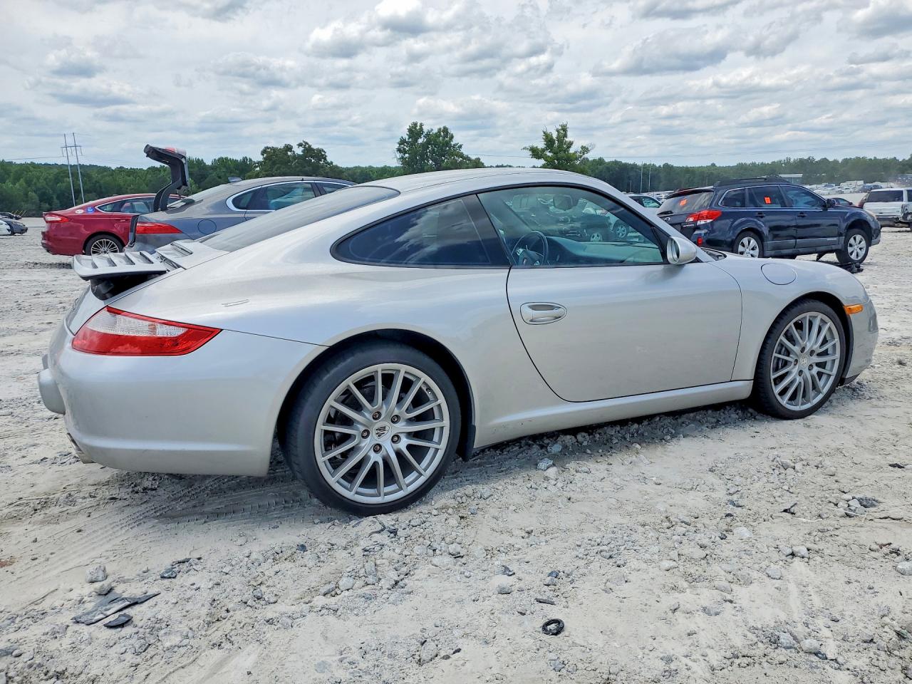 2005 PORSCHE 911