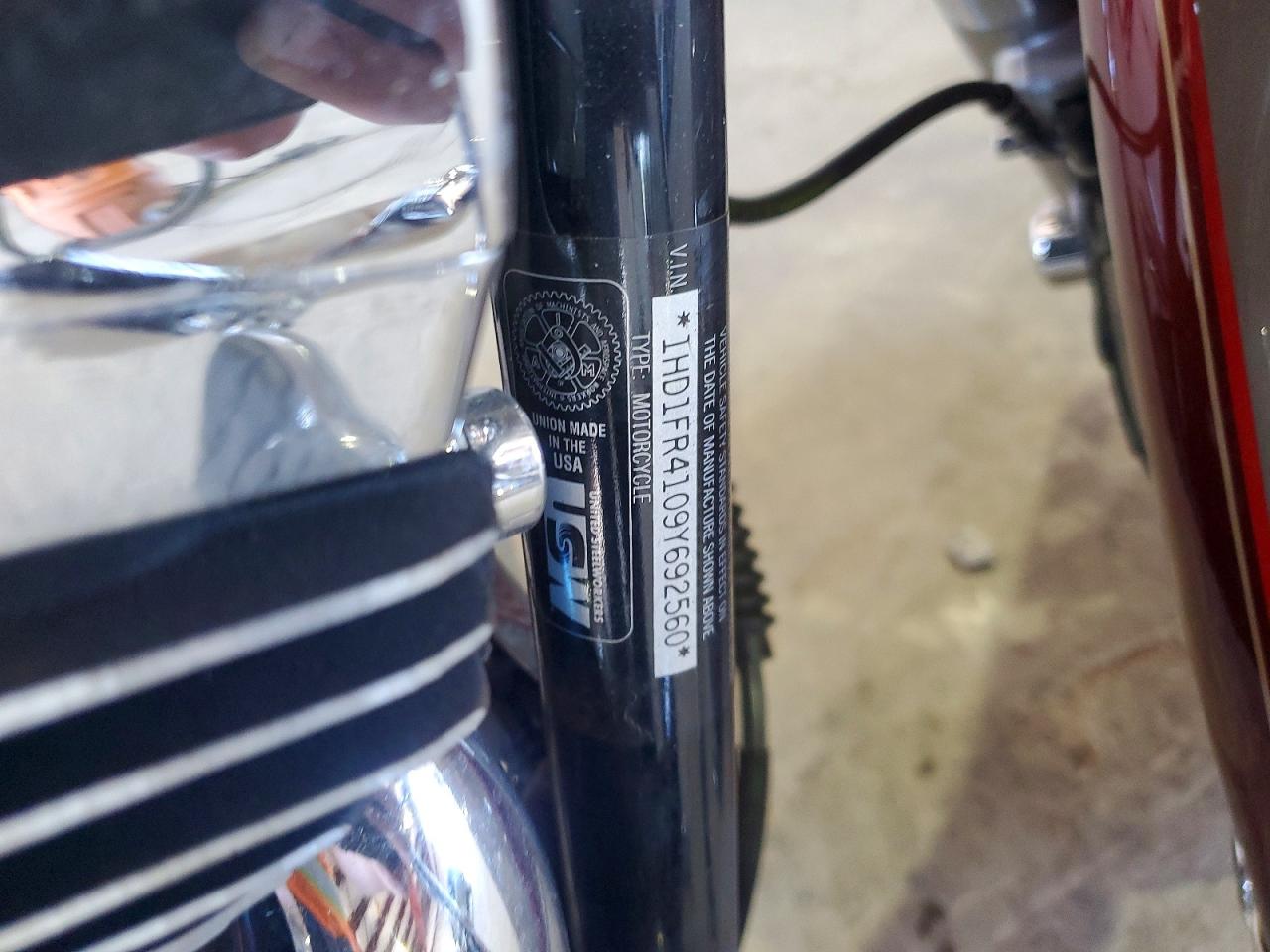 2009 HARLEY-DAVIDSON FL