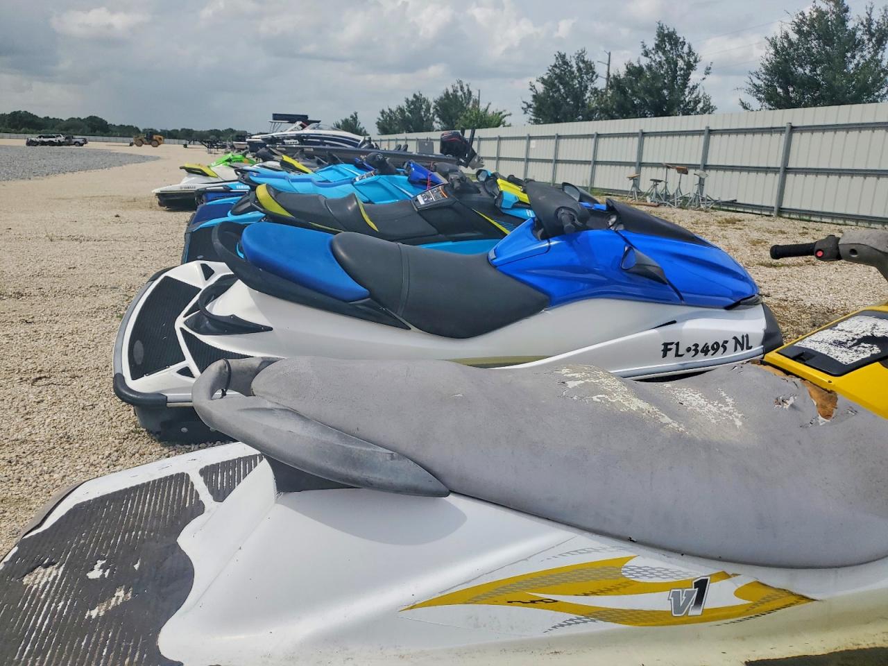 2015 YAM JETSKI