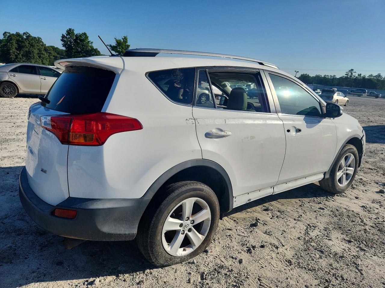 2014 TOYOTA RAV4