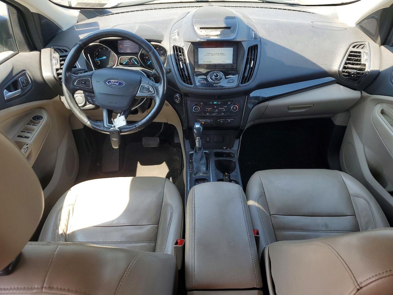 2017 FORD ESCAPE