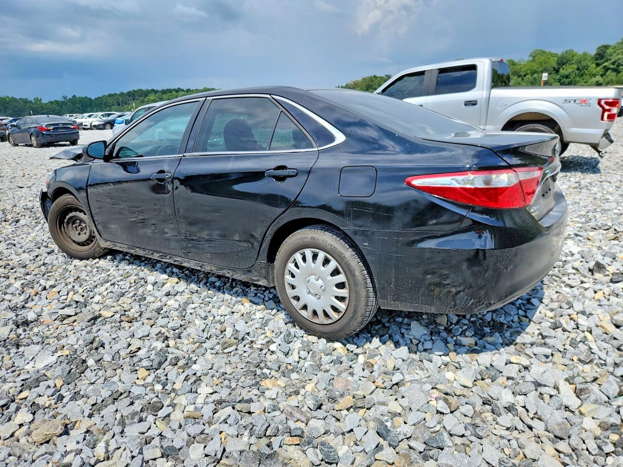2016 TOYOTA CAMRY