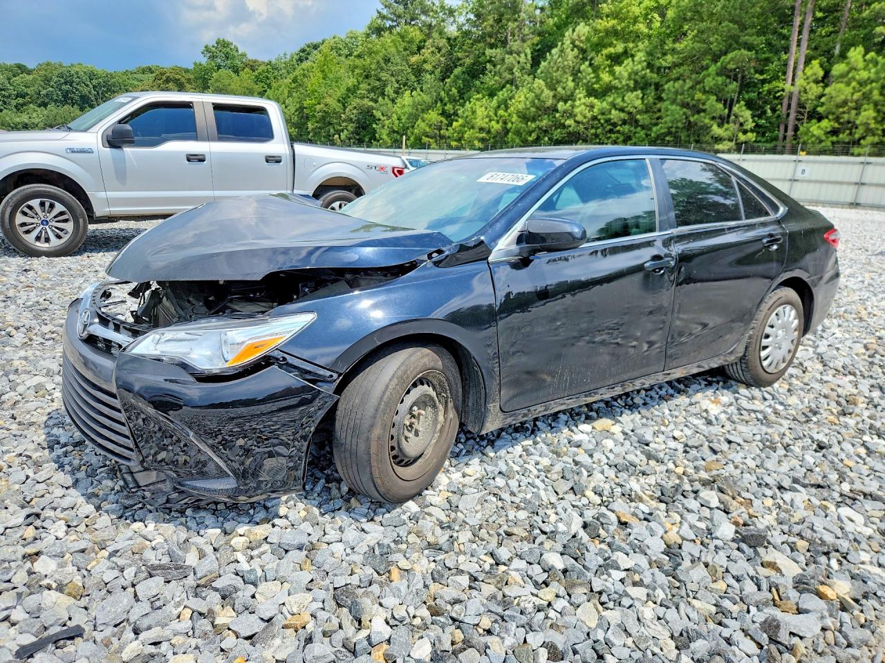 2016 TOYOTA CAMRY