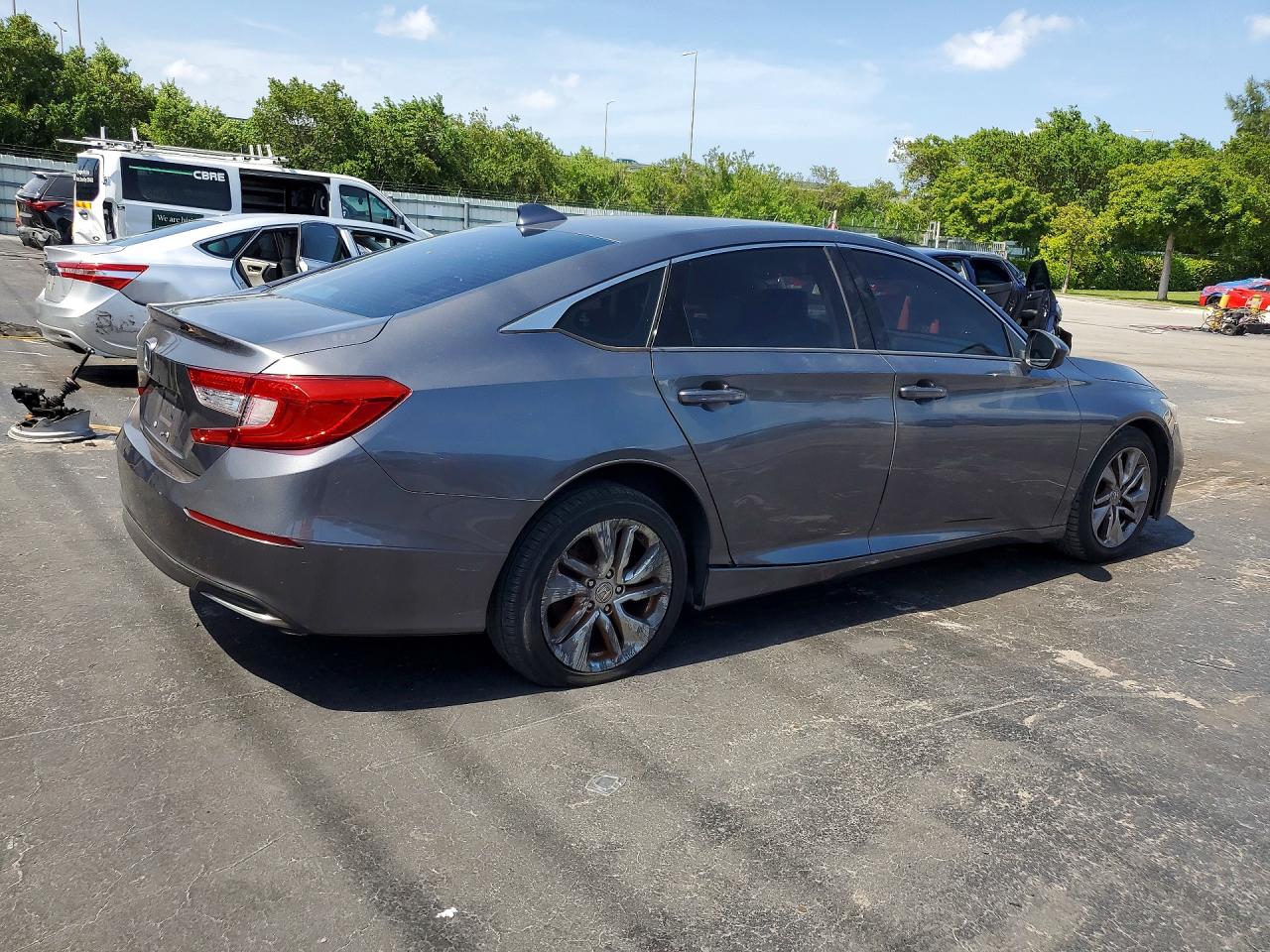 2018 HONDA ACCORD