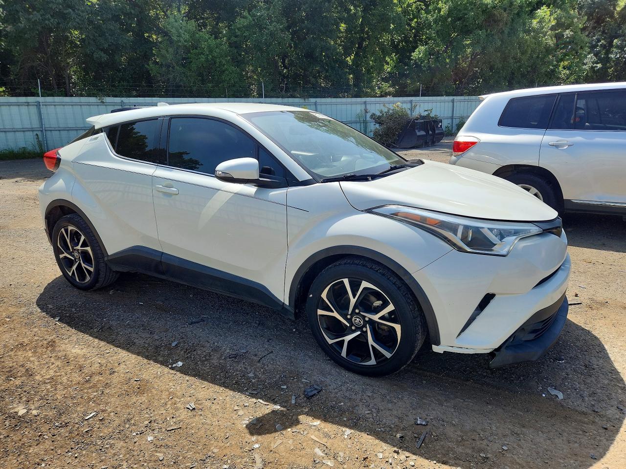 2019 TOYOTA C-HR