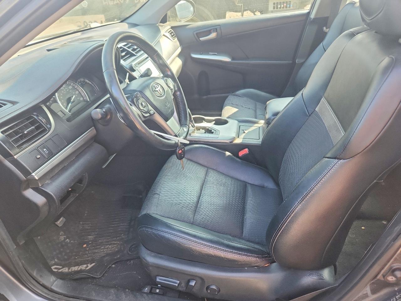 2012 TOYOTA CAMRY