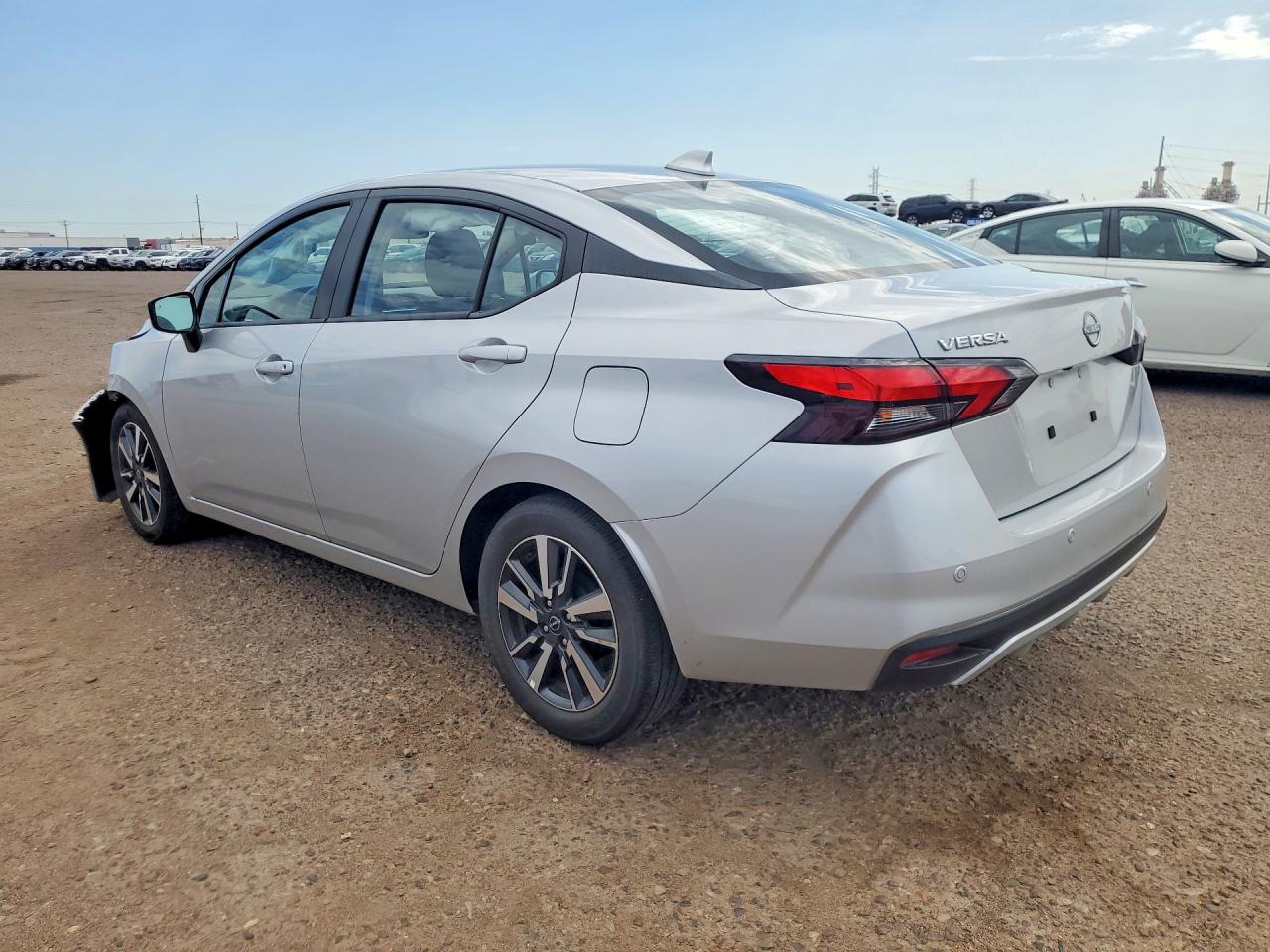2025 NISSAN VERSA