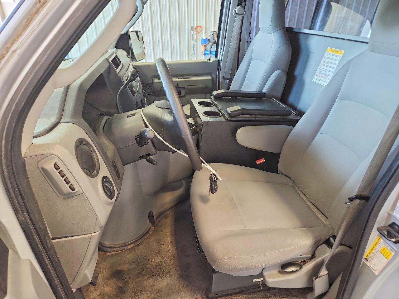 2012 FORD ECONOLINE