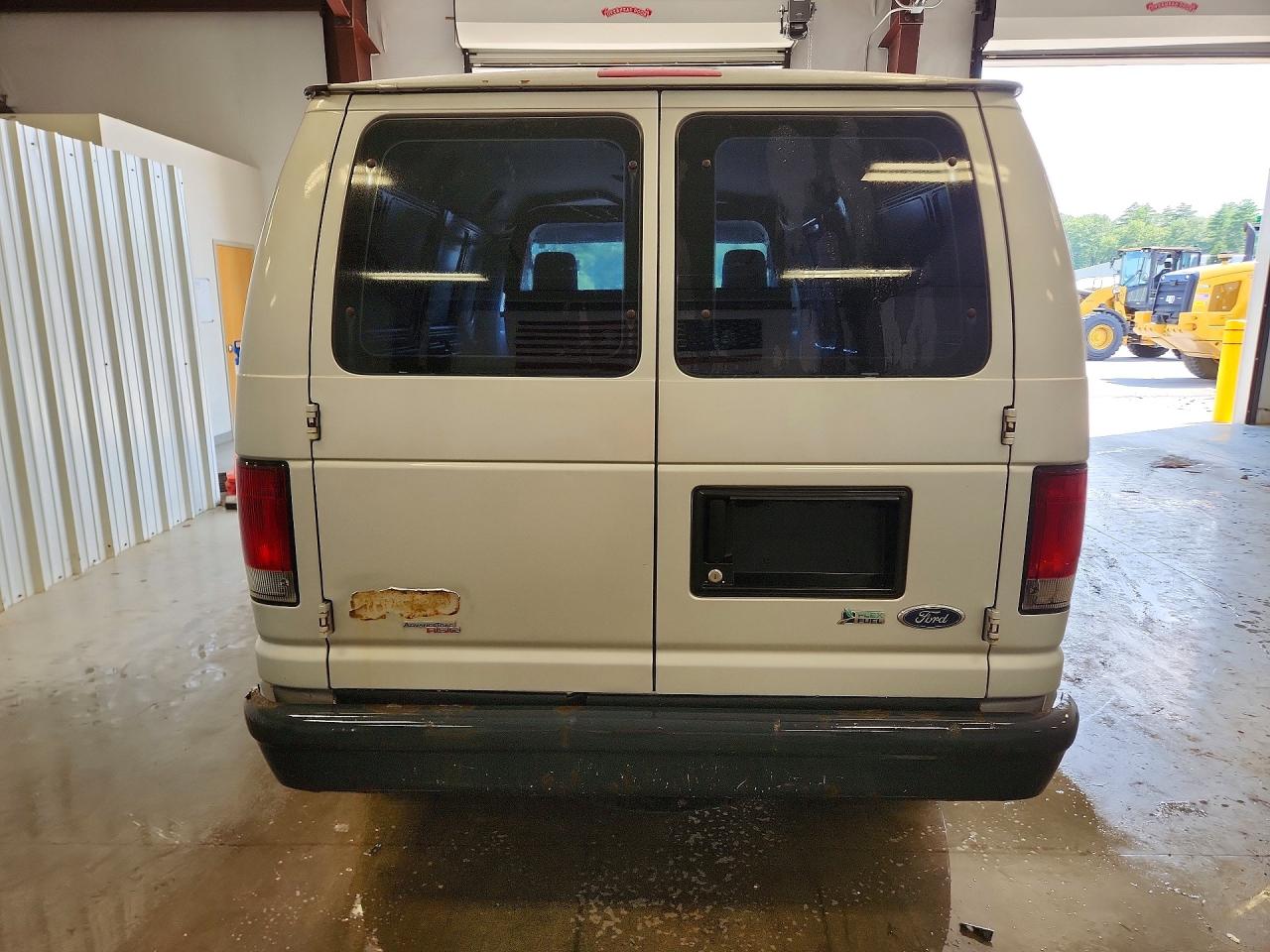 2012 FORD ECONOLINE