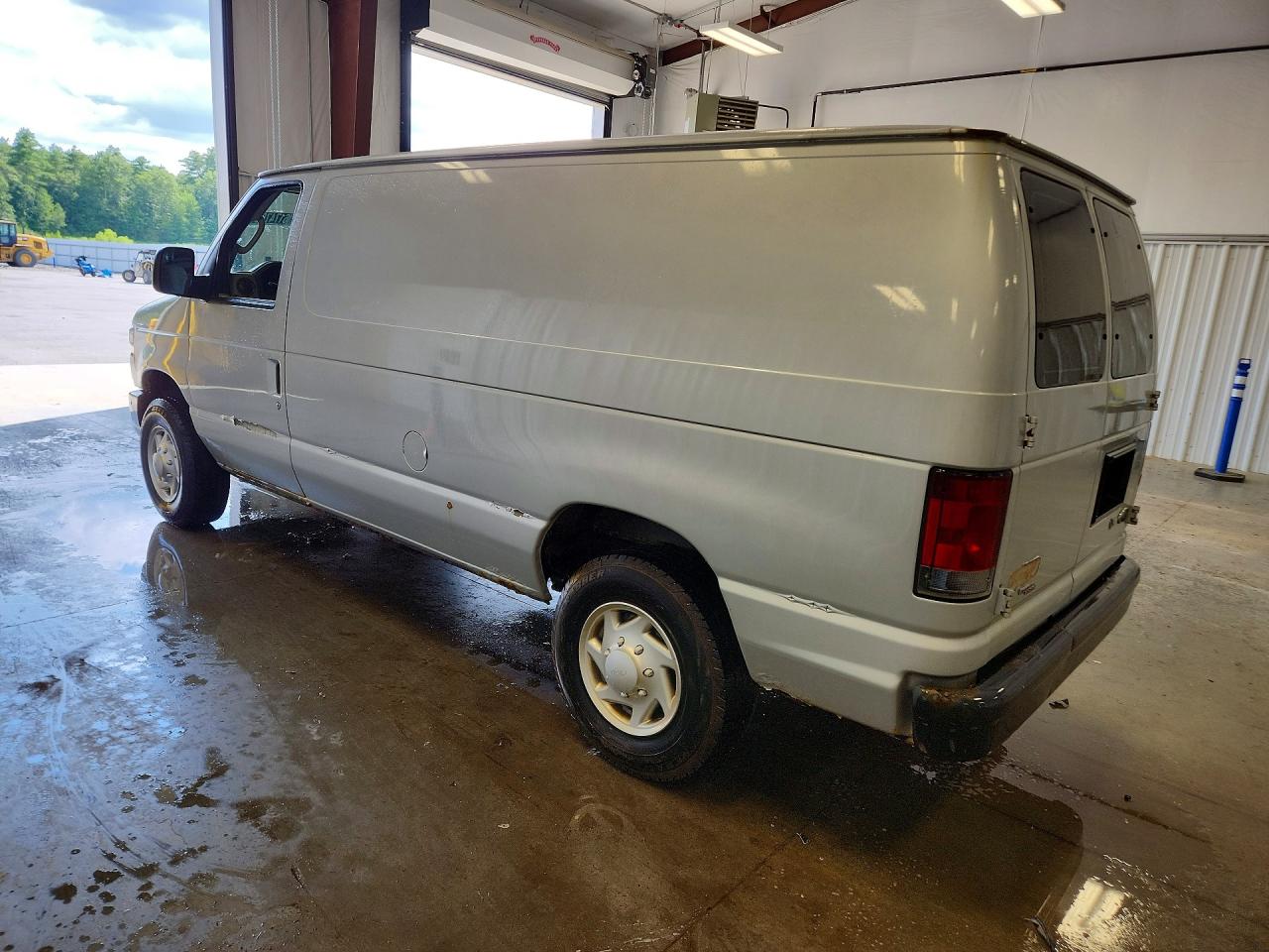 2012 FORD ECONOLINE