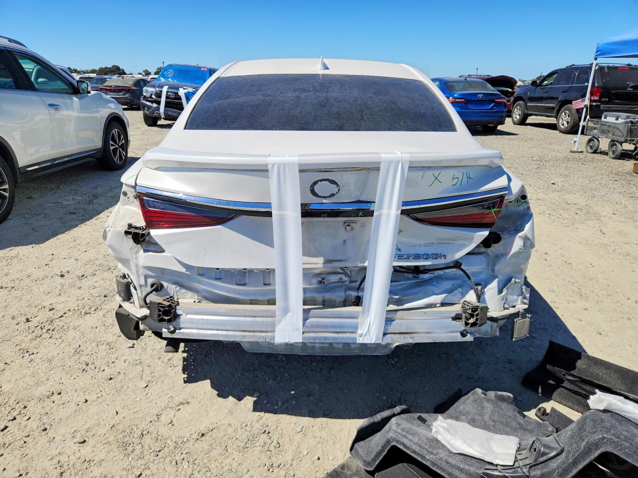 2019 LEXUS ES300