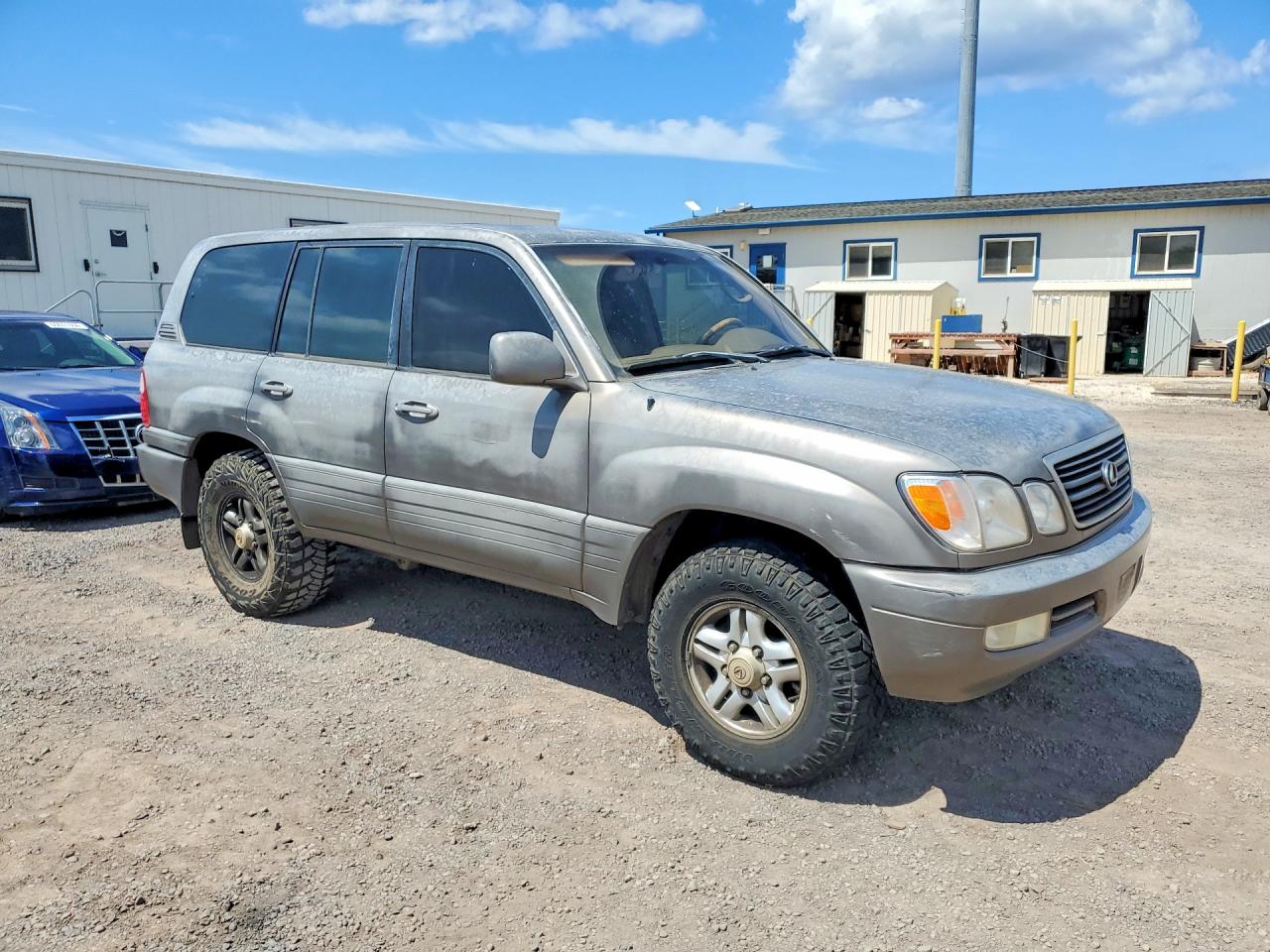 2000 LEXUS LX470