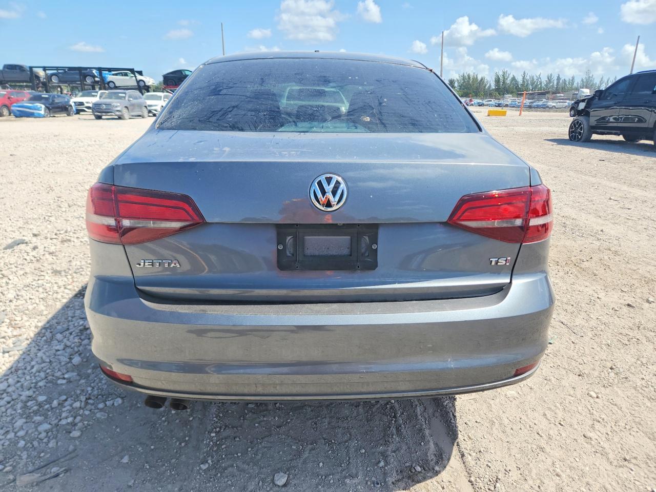 2018 VOLKSWAGEN JETTA