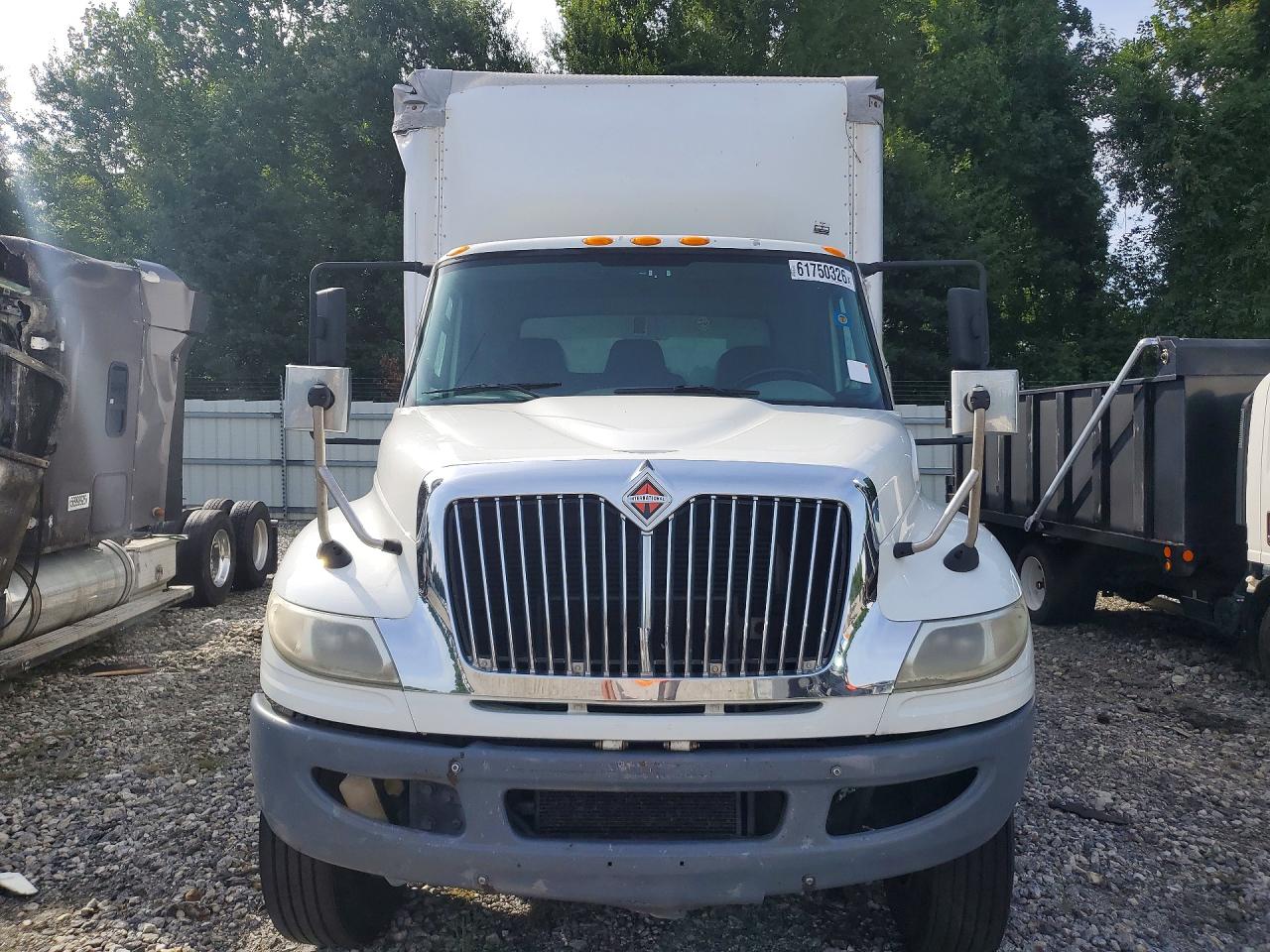 2017 INTERNATIONAL 4000 SERIE