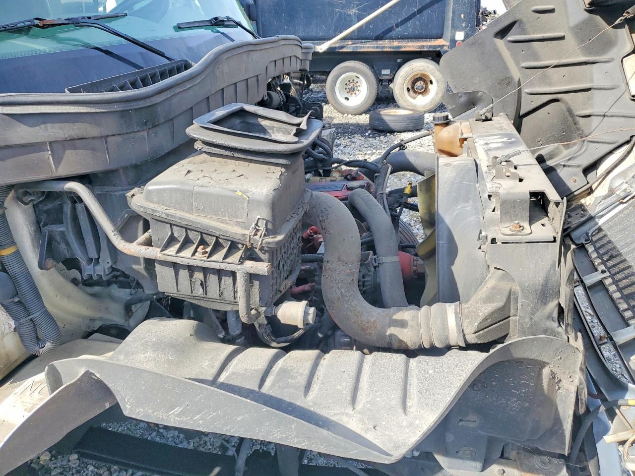 2017 INTERNATIONAL 4000 SERIE