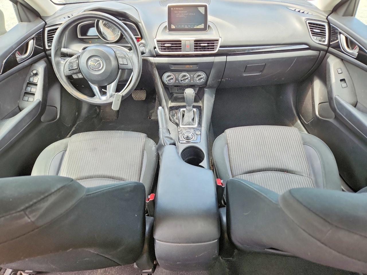 2016 MAZDA 3
