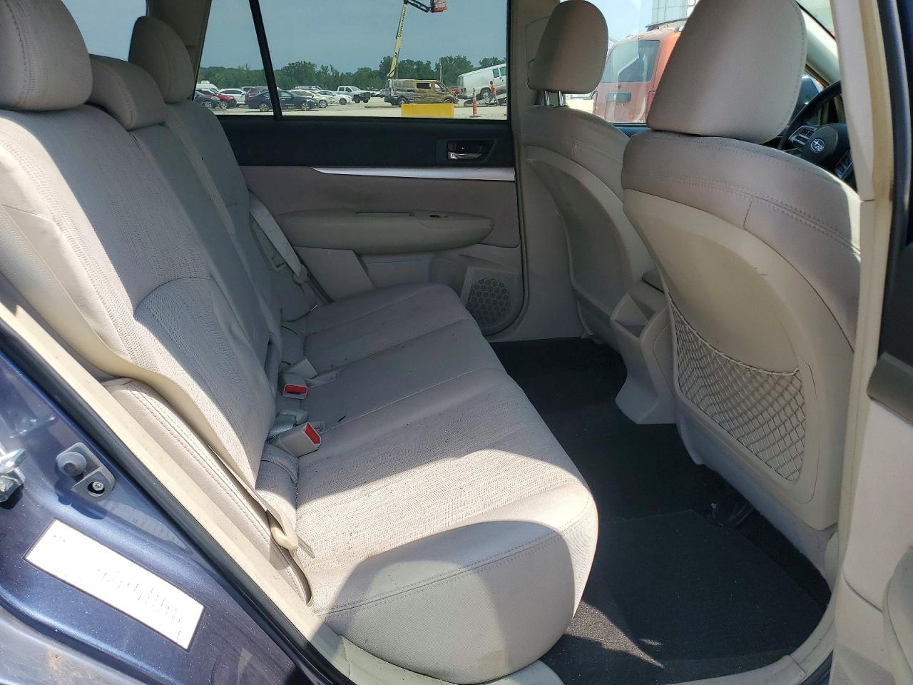 2013 SUBARU OUTBACK