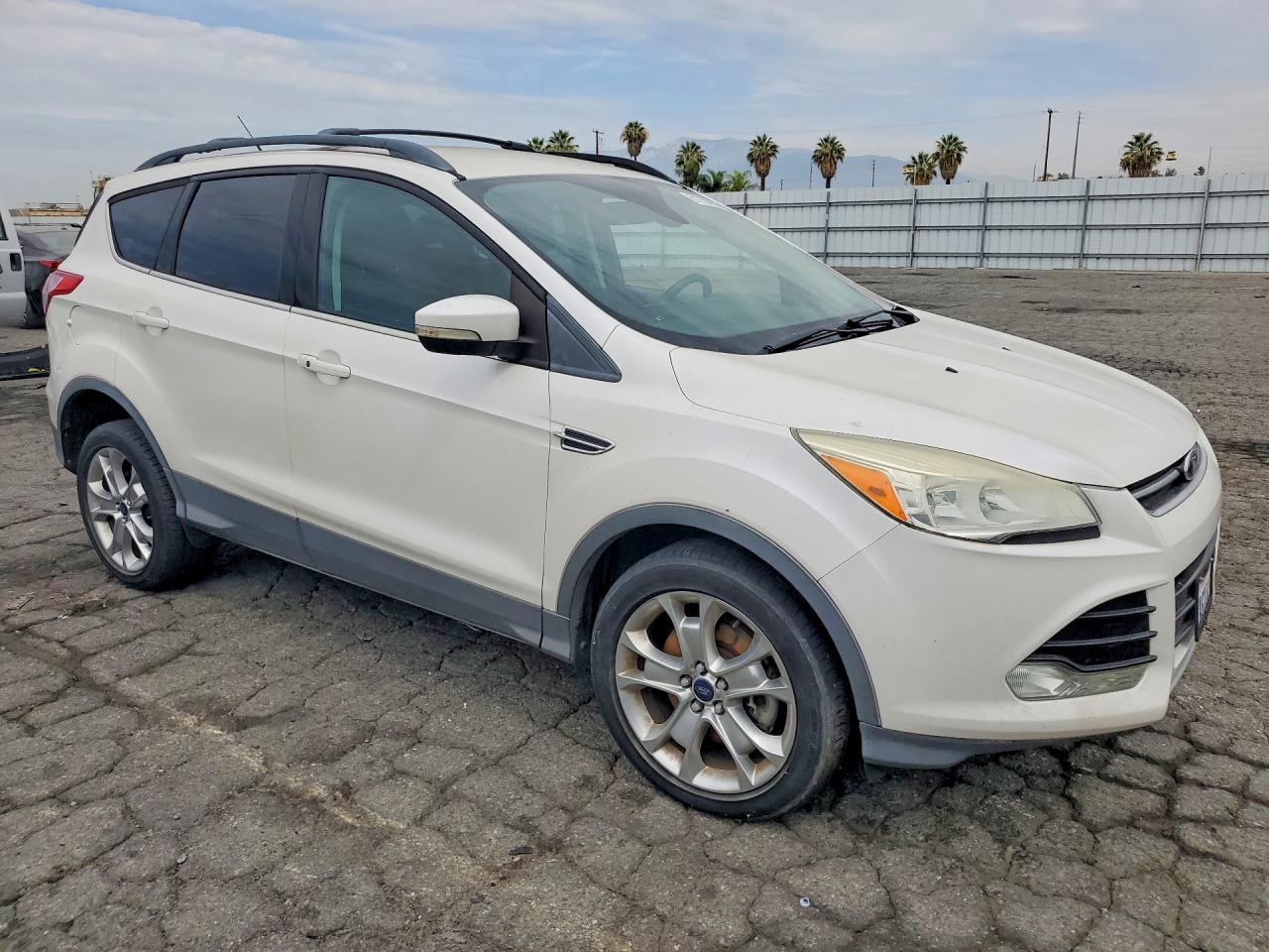 2013 FORD ESCAPE