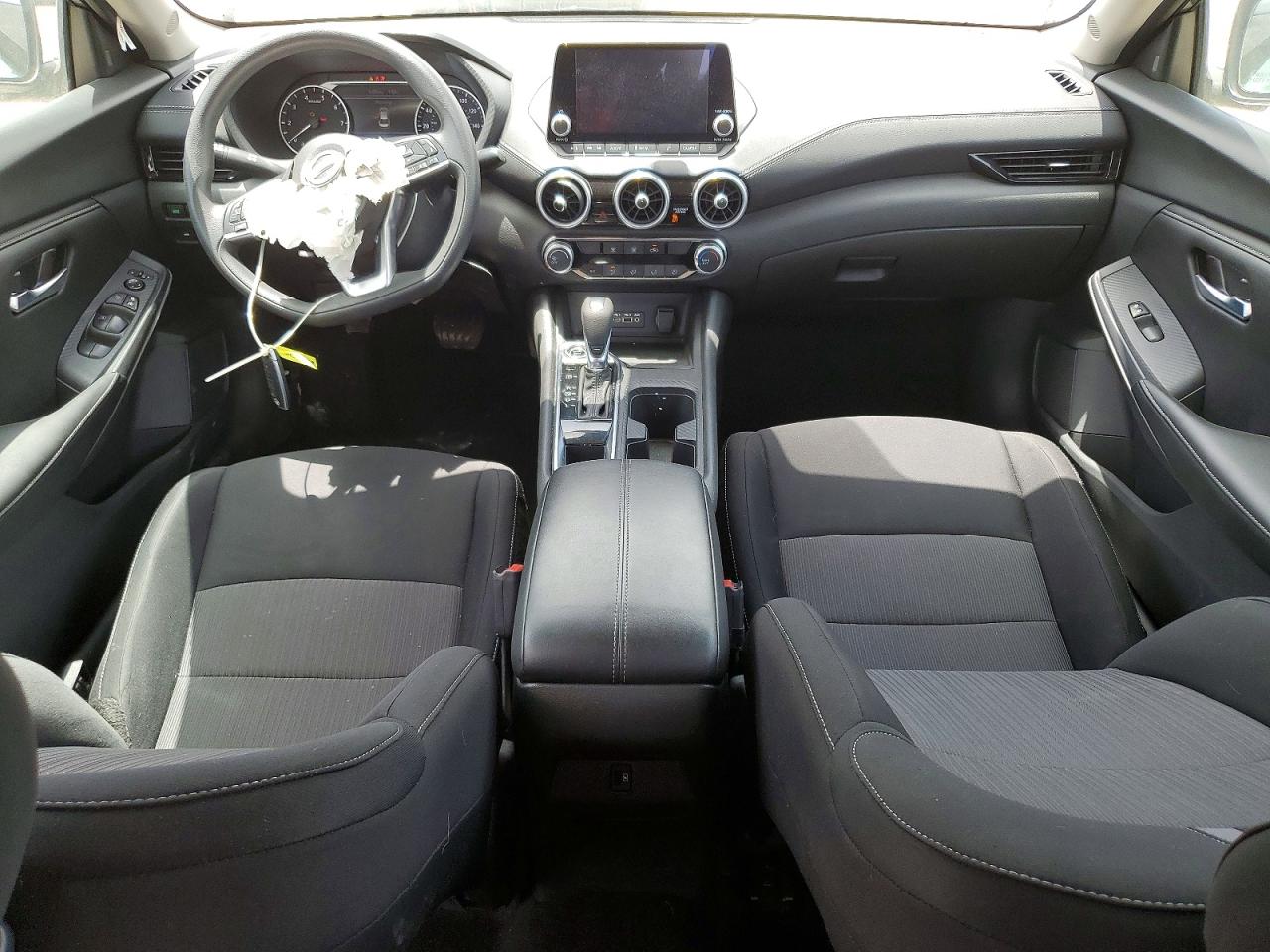 2024 NISSAN SENTRA